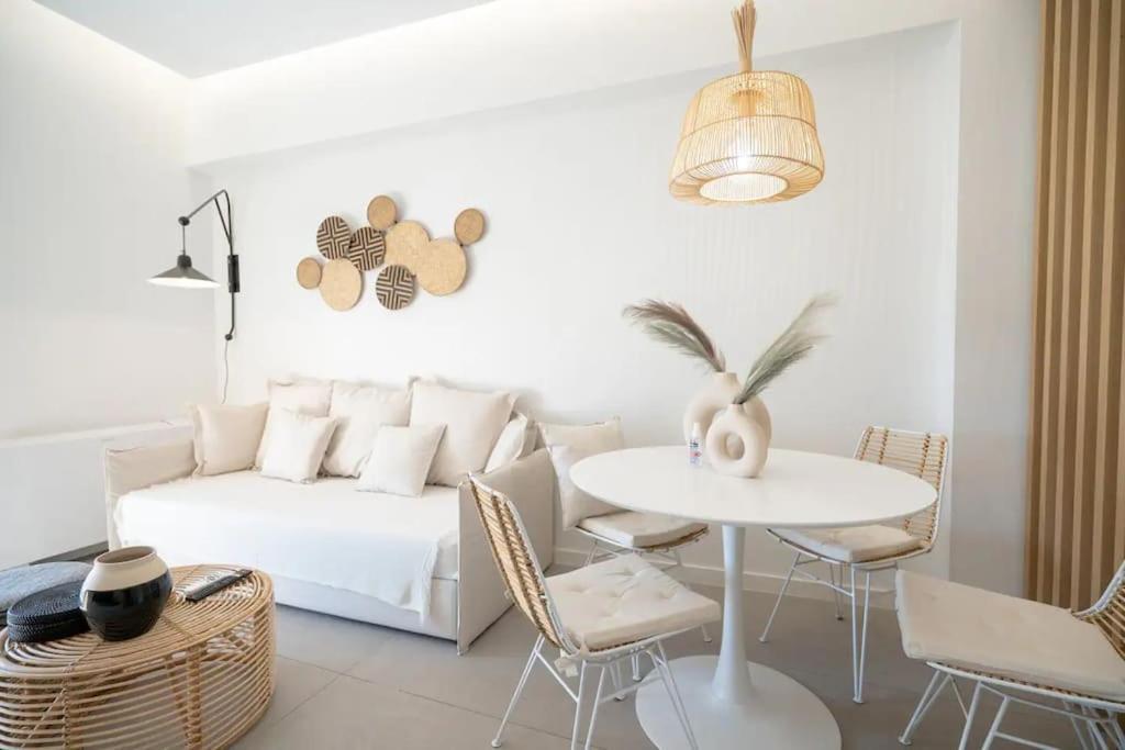 Piraeus Cozy Apartment For 4 Persons ภายนอก รูปภาพ