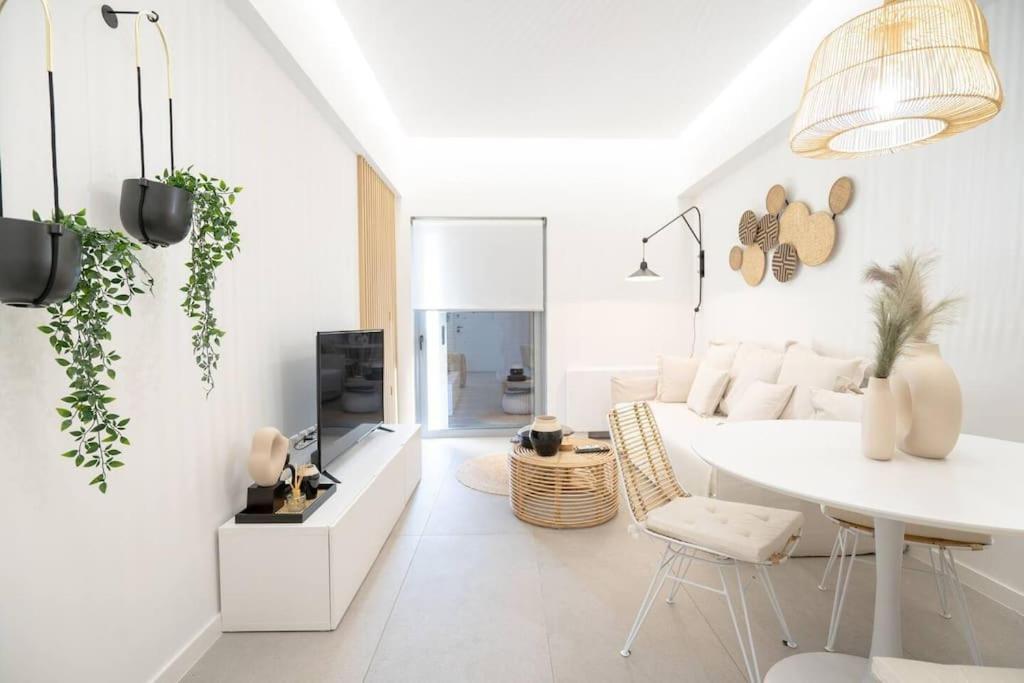 Piraeus Cozy Apartment For 4 Persons ภายนอก รูปภาพ