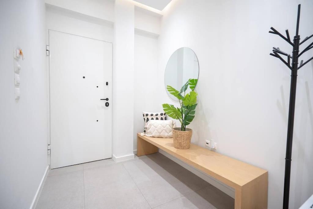 Piraeus Cozy Apartment For 4 Persons ภายนอก รูปภาพ
