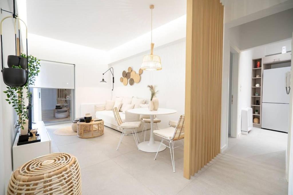 Piraeus Cozy Apartment For 4 Persons ภายนอก รูปภาพ